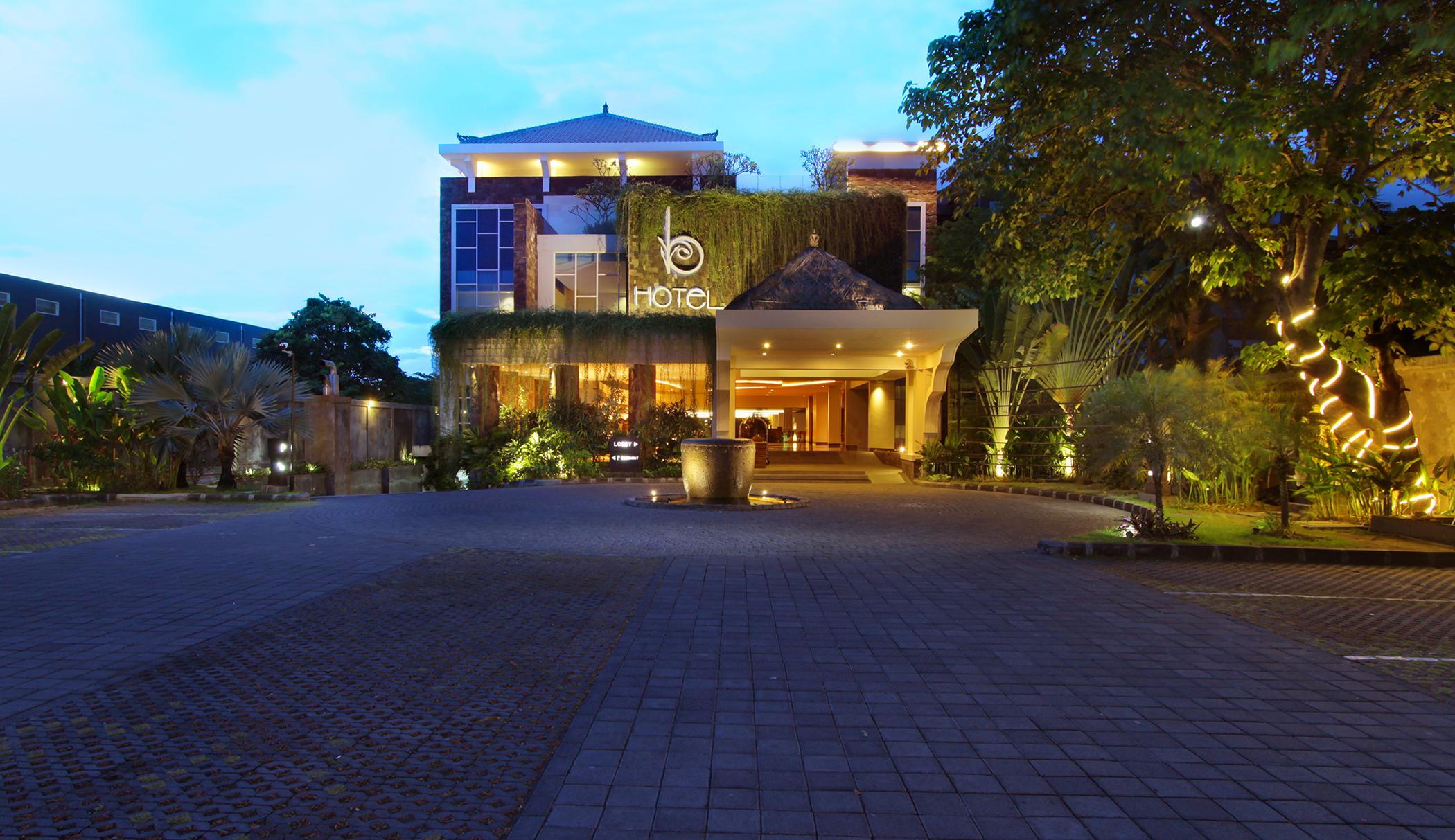 B Hotel Bali & Spa Denpasar  Exterior photo