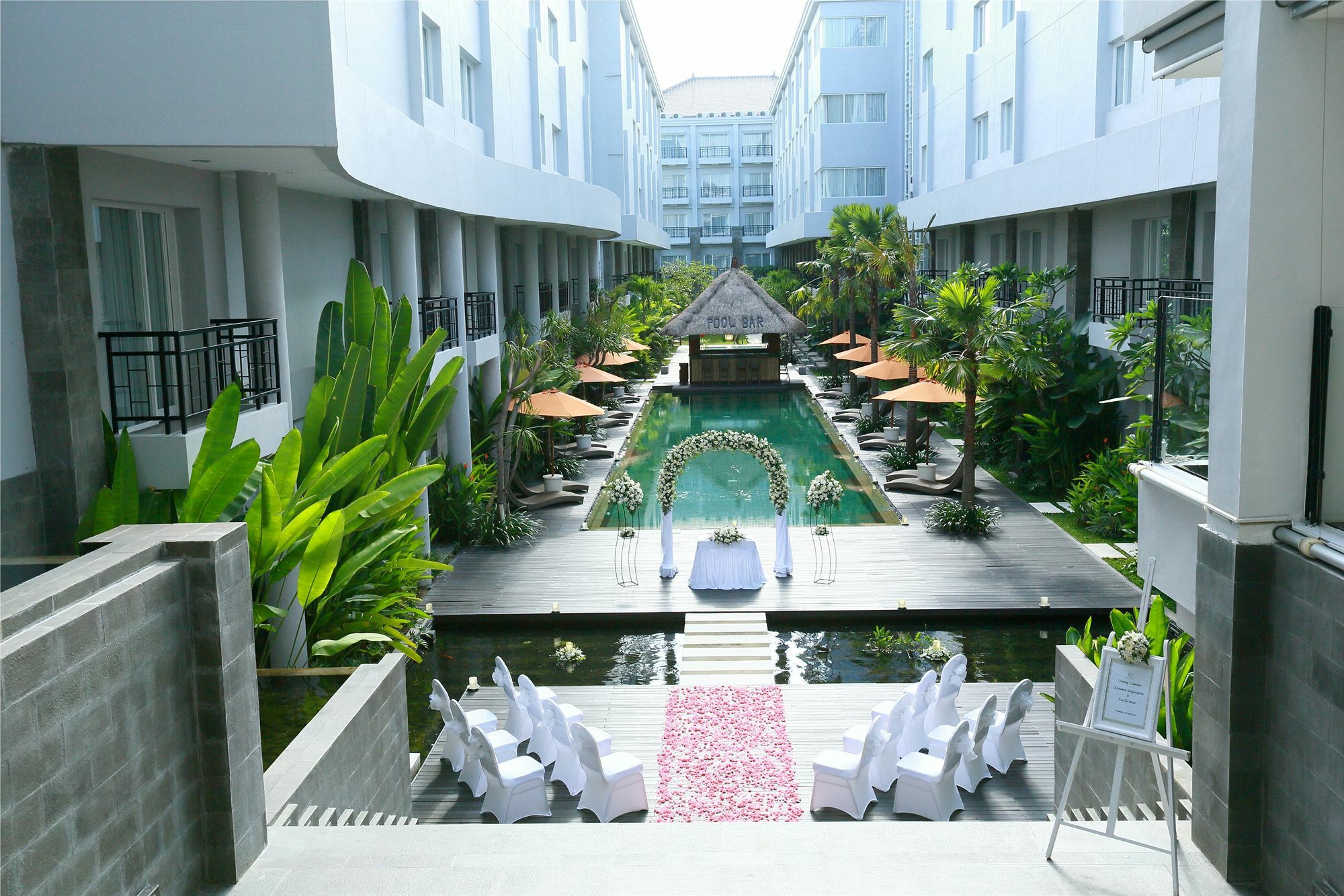 B Hotel Bali & Spa Denpasar  Exterior photo